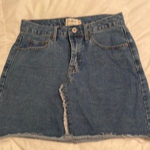 UMGEE short skirt. Just like new… never worn